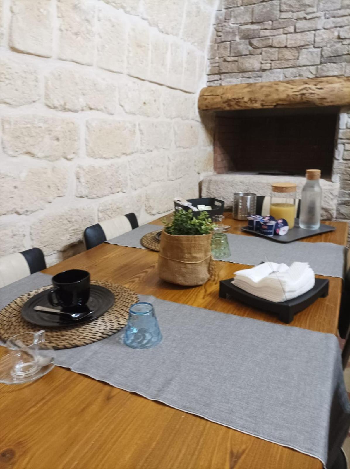 Room Pietra Bianca Корато Екстер'єр фото
