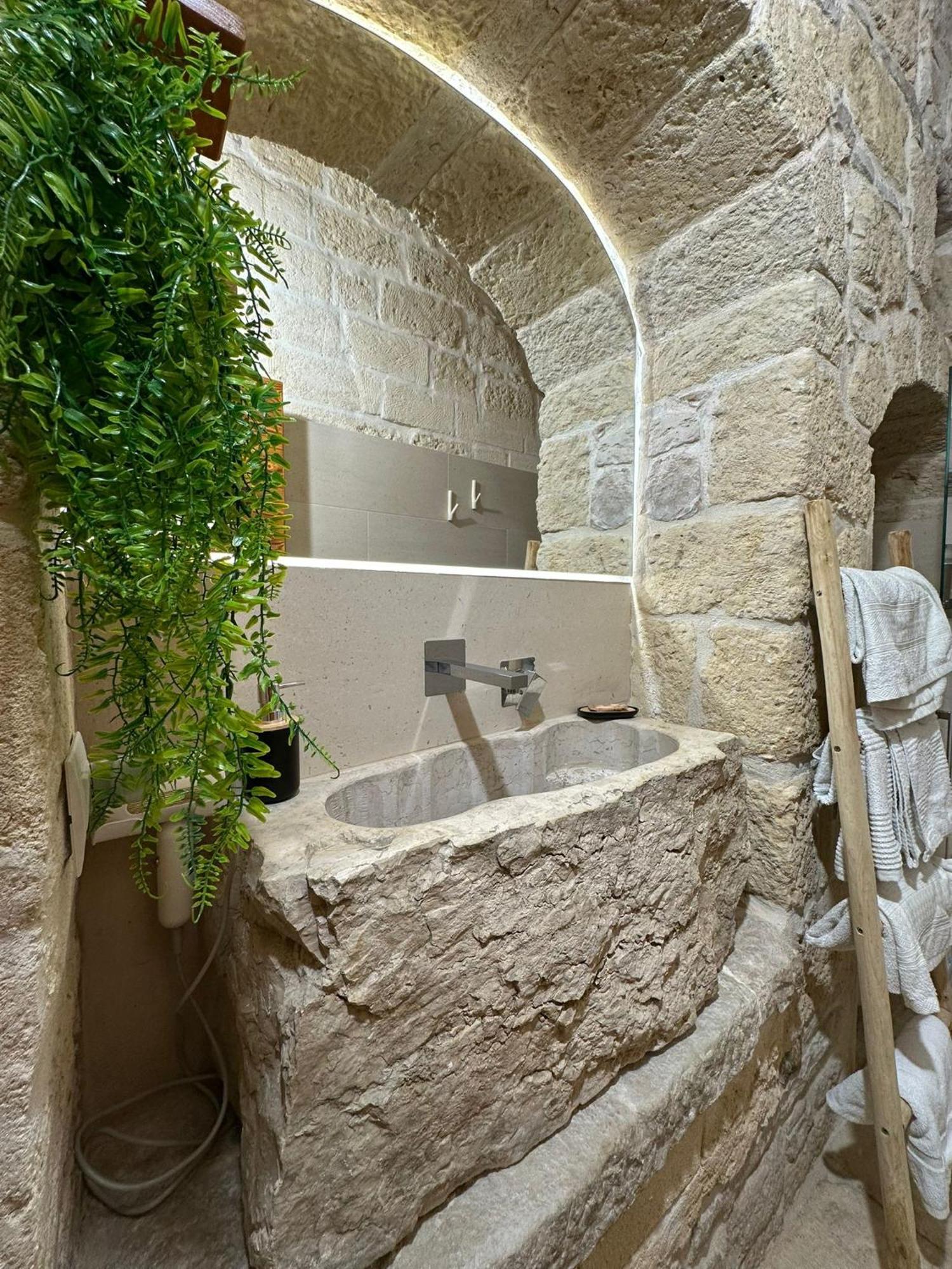 Room Pietra Bianca Корато Екстер'єр фото